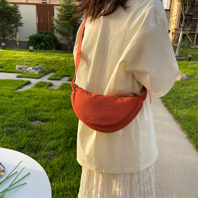 ✨Mini Crescent - shaped Crossbody Bag